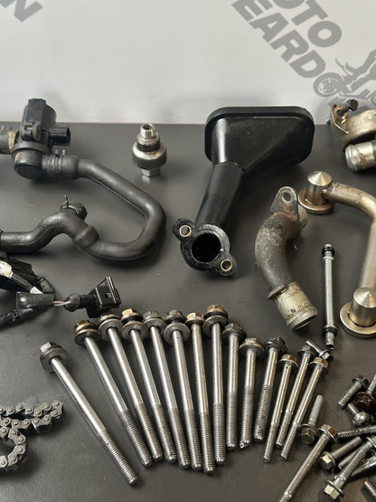 Triumph STREET TRIPLE 675 2013-2016 Engine Internal Bolt Kit Job Lot Engine Bolt