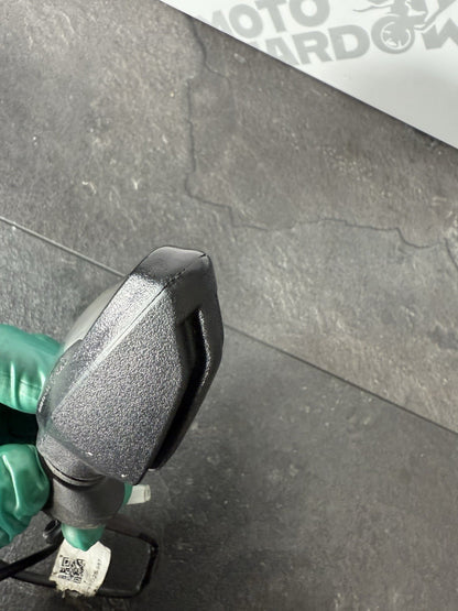 2a3be1e0-44bb-43ad-8df0-ff74a829b693