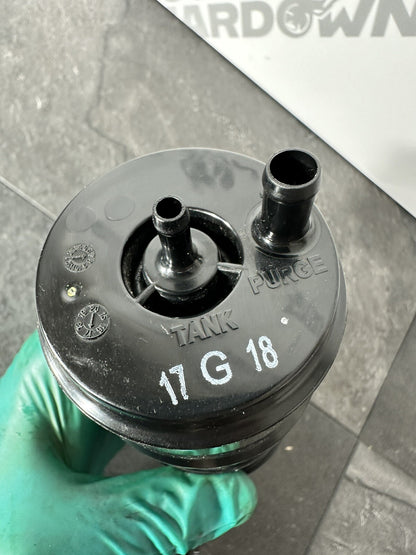 Triumph Street Triple 765 RS 2018 EVAP Charcoal Canister 15244m 2017-2020 OEM