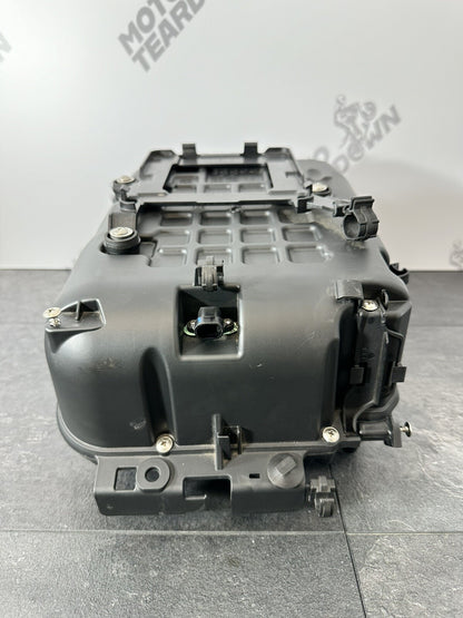 Aprilia Tuono V4 1100 2021 Airbox Air Filter Housing 6606 Miles 2022-2024 OEM