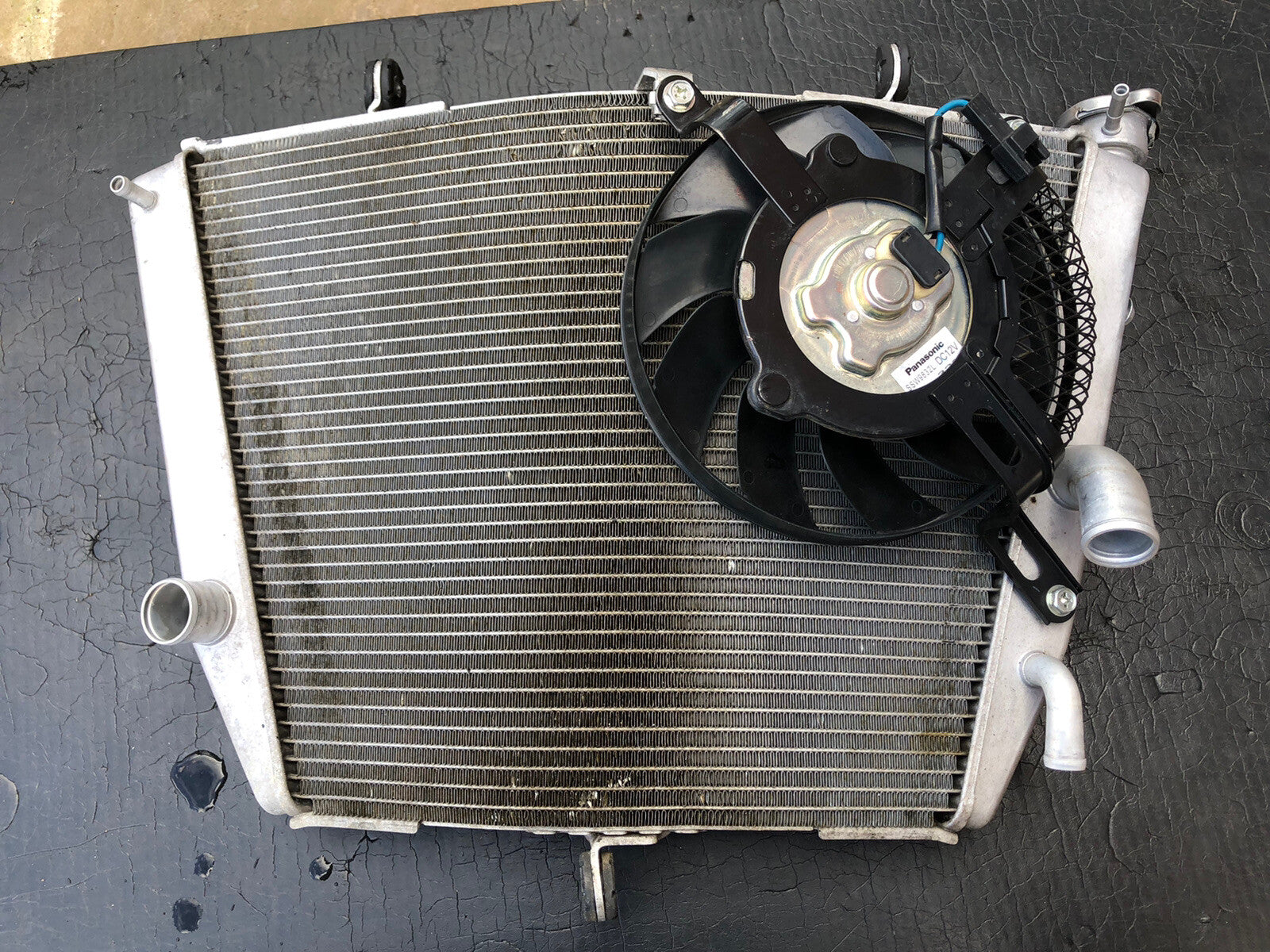 Suzuki GSXR 750 2013 Radiator & Fan OEM 600 L1 L2 L3 L4 L5
