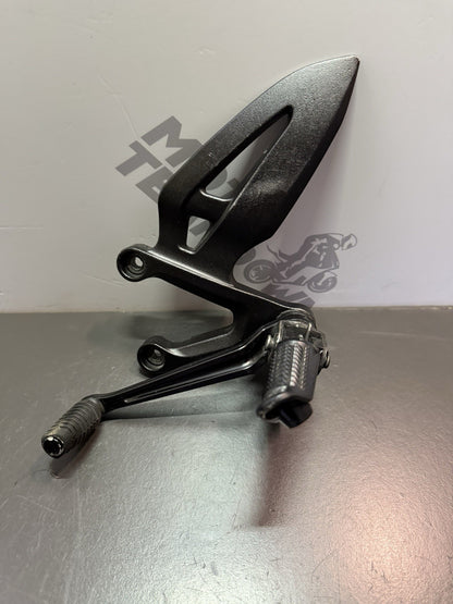 01740d9a-b04f-4090-bd83-70b69c2b7b06