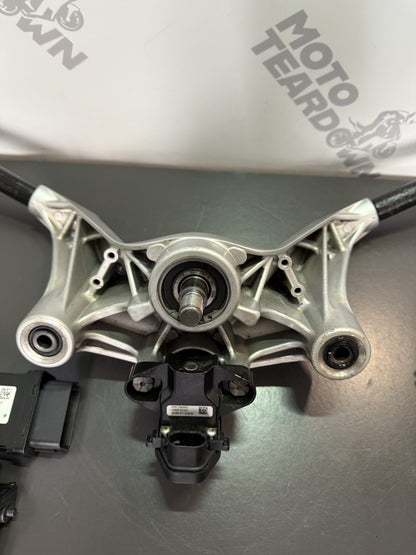 7a23f4d2-a606-49f5-9806-ece3f454f51b