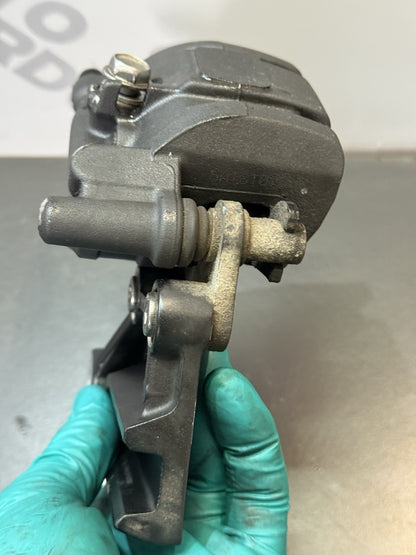 2093adb7-25d9-47de-ba73-101ba0490414