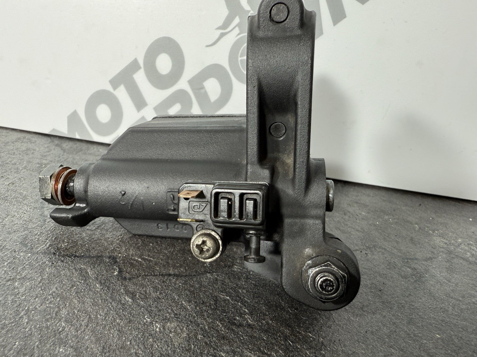 Yamaha YZF R125 R 125 2014 Front Brake Mastercylinder 26983 Miles 2008-2018