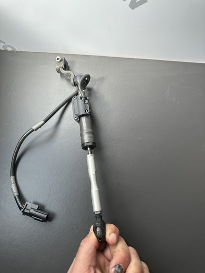 2021-ON YAMAHA MT-09 SP Quick Shifter - B7N8248010