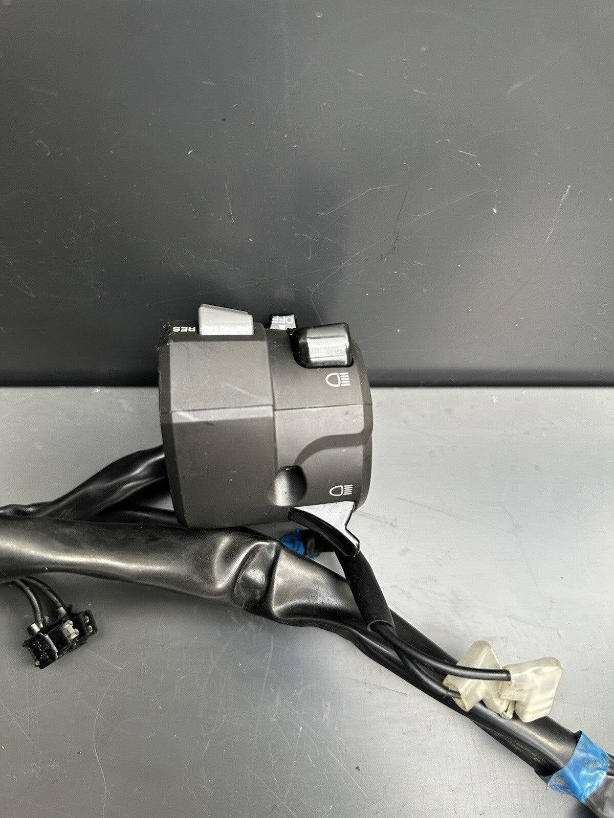 Yamaha Yzf R7 Yzf690 2022 - 2023 Left Side Switchgear R7 Left Switch OEM