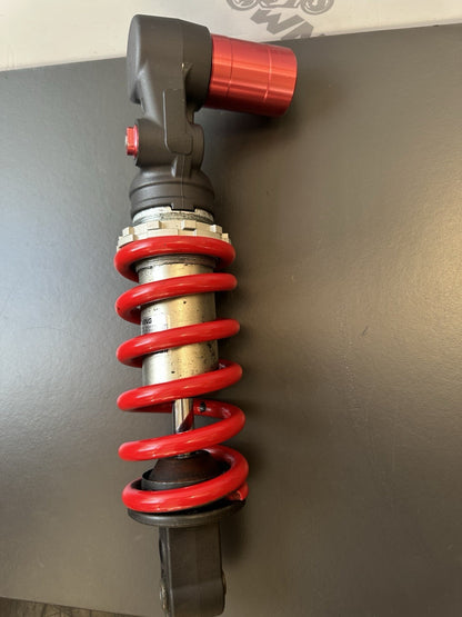 Triumph Speed Triple SHOCK ABSORBER REAR TRIUMPH SPEED TRIPLE 1050 2011 - 2015