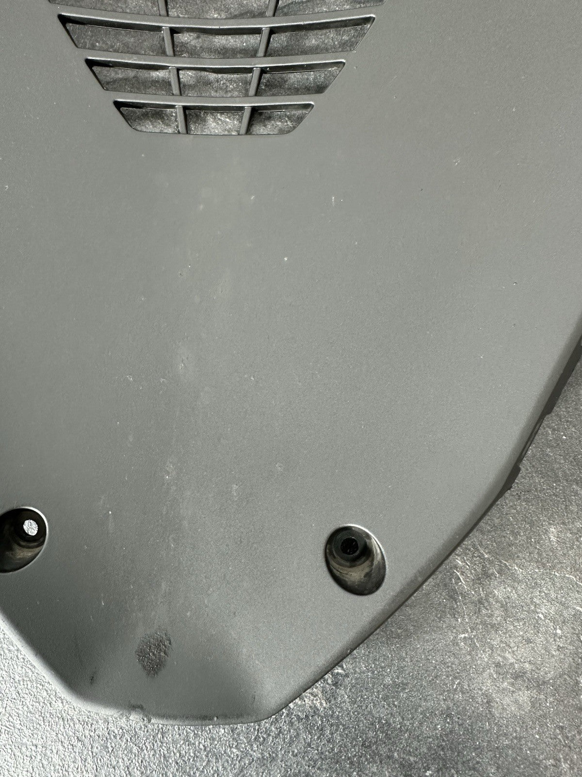 Yamaha R125 R 125 2024 V Piece Belly Pan Fairing Panel 6890 Miles 2023-2025 OEM