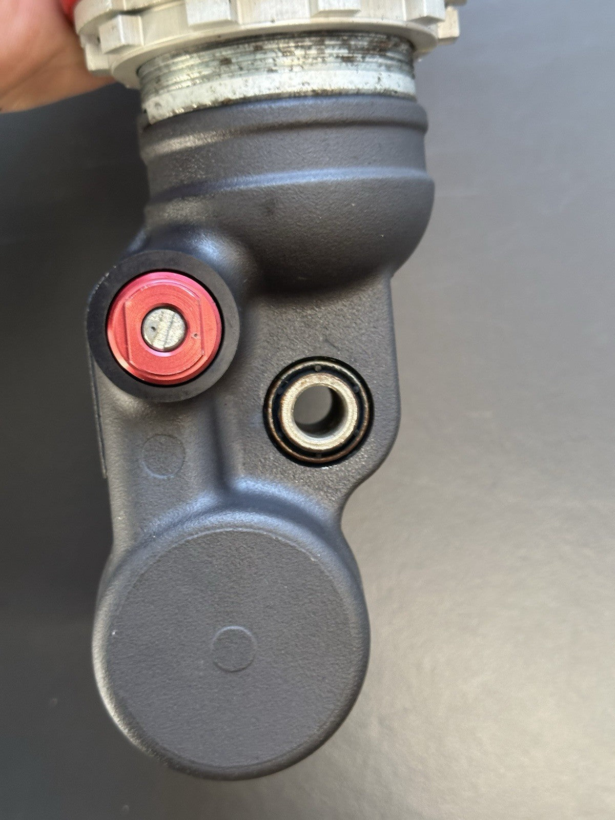 Triumph Speed Triple SHOCK ABSORBER REAR TRIUMPH SPEED TRIPLE 1050 2011 - 2015