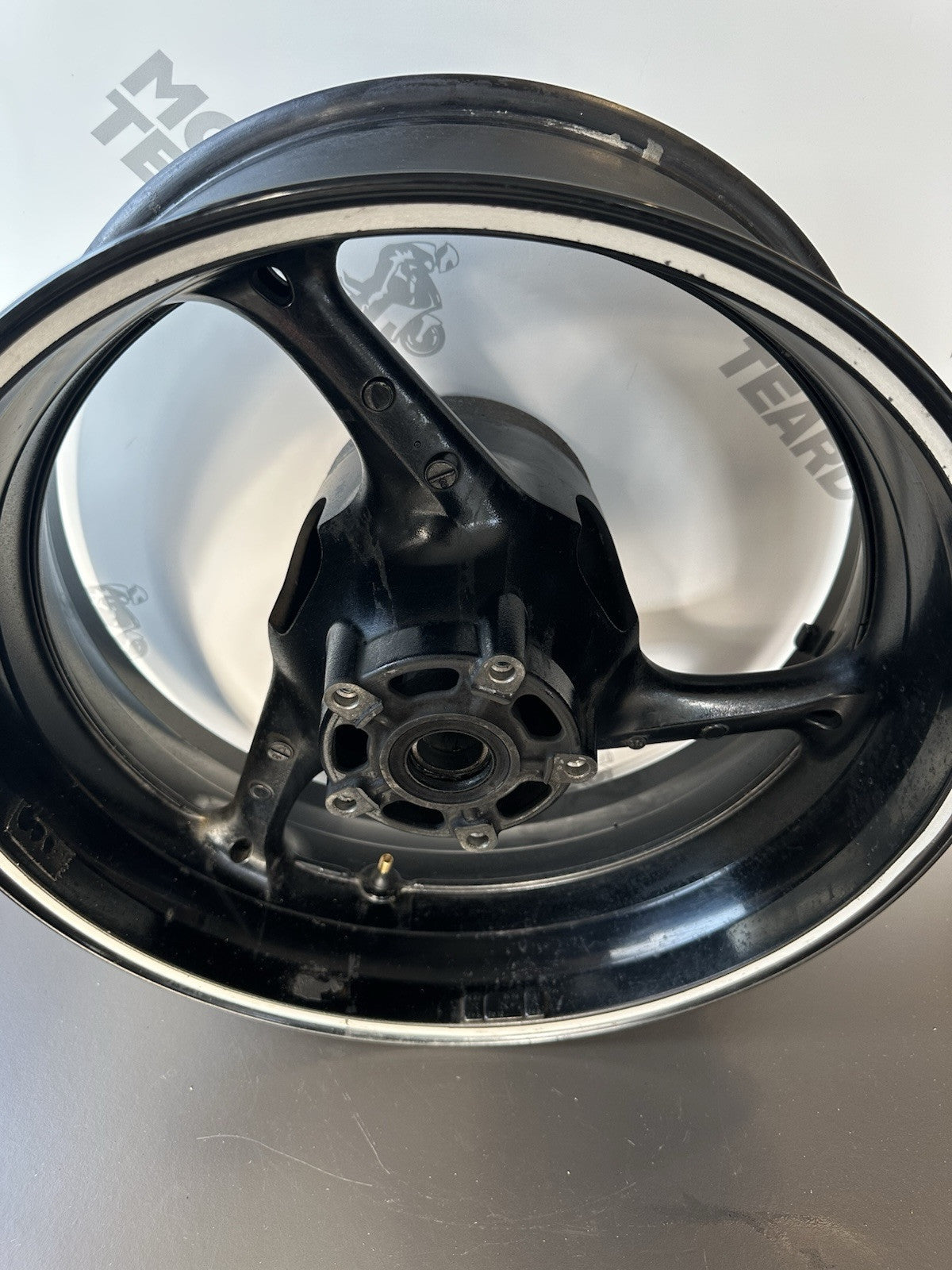 SUZUKI GSXR 1000 2009 -2016 REAR WHEEL REAR RIM OEM GSXR Rear Wheel Rear Rim OEM