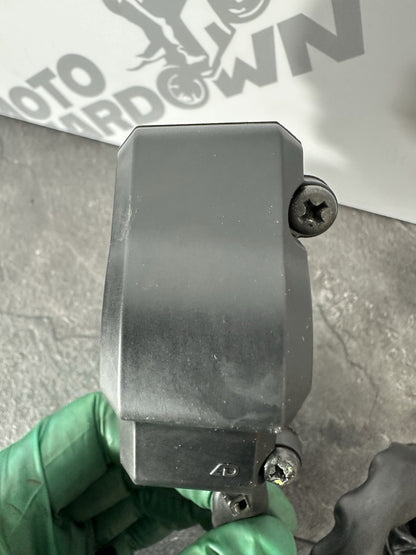 Yamaha R125 R 125 2024 Right Switchgear Controls 6890 Miles 2023-2025 OEM