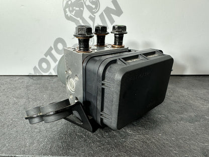 Yamaha R125 R 125 2024 ABS Pump Actuator Regulator 6890 Mile 2023-2025 OEM