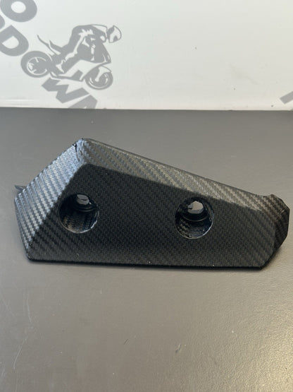 TRIUMPH SPEED TRIPLE 1050 FRONT MUDGUARD SIDE COVER LEFT RIGHT 2306525 2306524