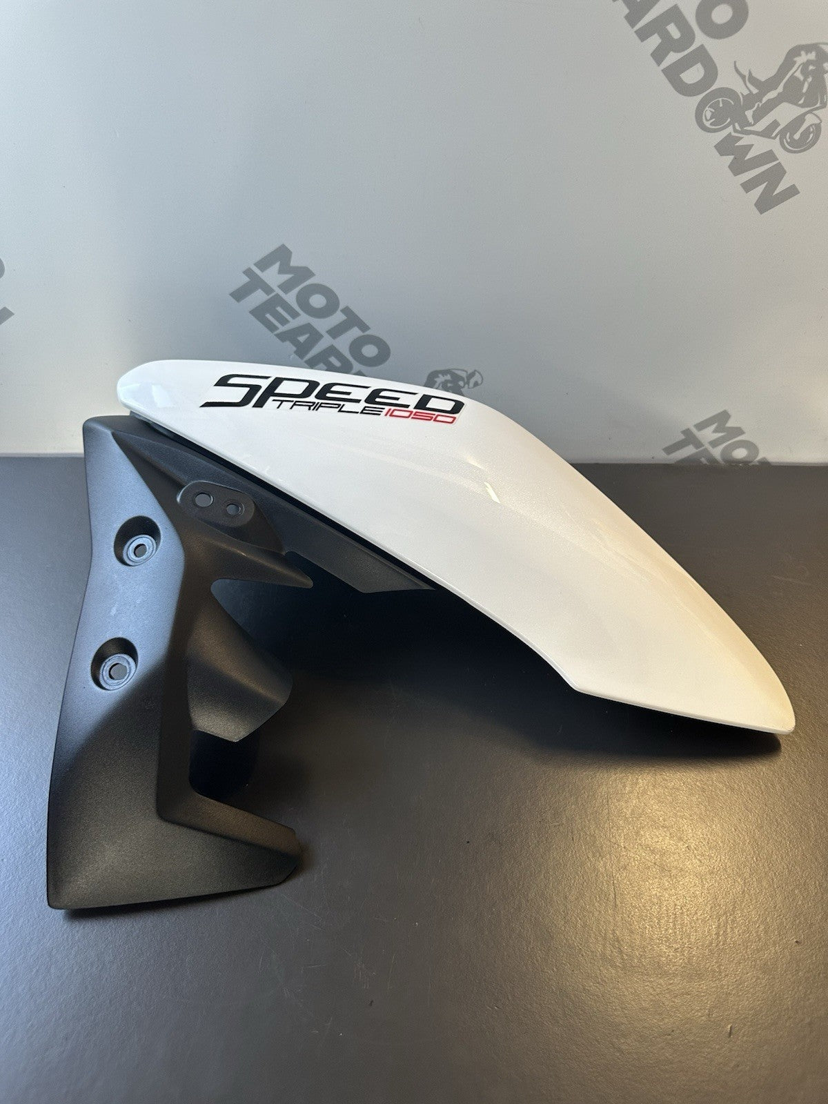 TRIUMPH SPEED TRIPLE 1050 LEFT SIDE LH RADIATOR COVER PANEL 2011-2015 OEM