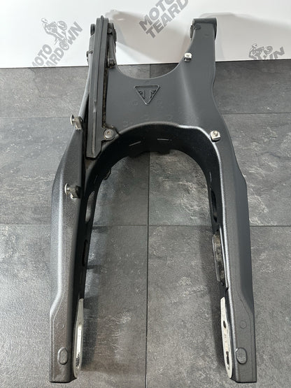 Triumph TIGER 900 GT PRO 2022 Swing Arm Swingarm 6337 Miles 2020-2023 OEM