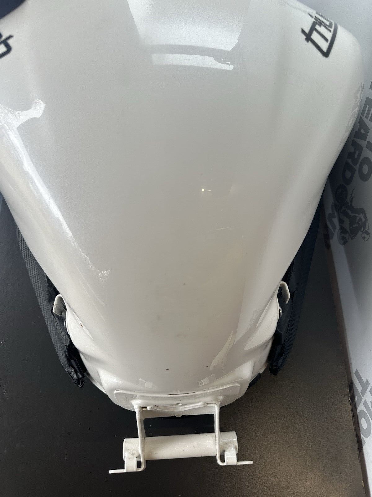 Triumph Speed Triple 1050 petrol Tank fuel tank 2011-2015 1050 Fuel Tank UKONLY