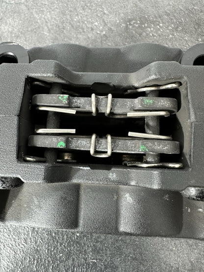 Yamaha R125 R 125 2024 Front Brake Caliper & Pads 6890 Miles 2023-2025 OEM