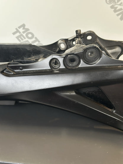 Honda CBR1000 RR Fireblade 2008 - 2011 Rear Sub Frame Rear Subframe Undertray