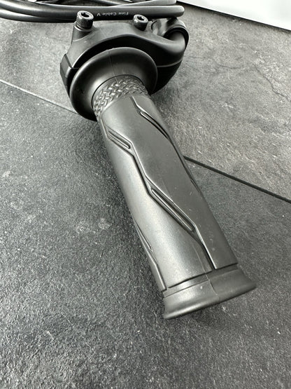 Yamaha R125 R 125 2024 Throttle Grip Cables Assy 6890 Miles 2023-2025 OEM