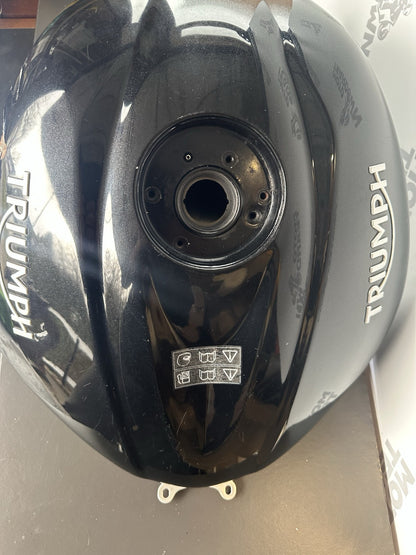 TRIUMPH STREET TRIPLE 675R PETROL TANK FUEL TANK YEAR 2011 OEM 675R Fuel Tank