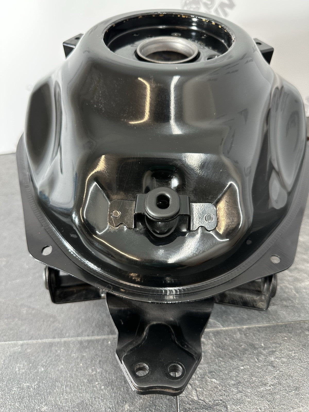 Yamaha R125 R 125 2024 Fuel Tank Petrol Tank Black 6890 Miles 2023-2025 OEM UK