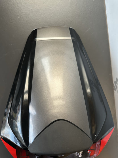 Honda CBR1000RR Fireblade rear tail fairing panel Rear Pillion Seat Cover