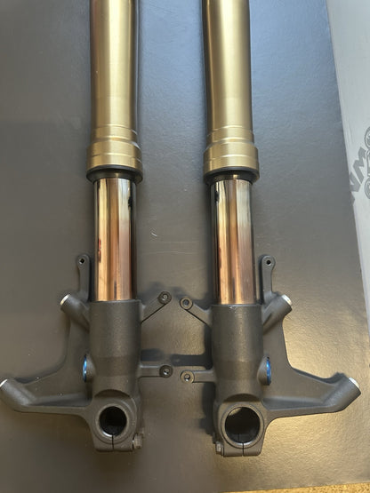 SUZUKI GSXR 1000 GSXR1000 2009-2016 FORKS FRONT SUSPENSION Front Forks OEM 2010