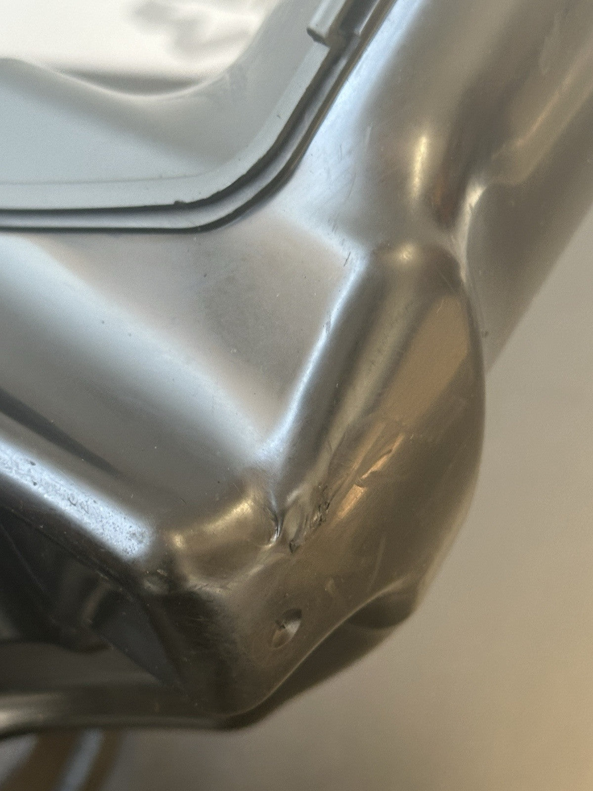 Suzuki GSXR 1000 Right Air Intake Duct RT Air Duct 2009-2016 OEM 94420-47HO