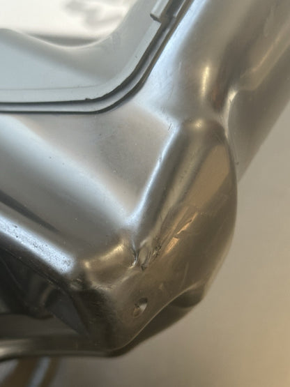 Suzuki GSXR 1000 Right Air Intake Duct RT Air Duct 2009-2016 OEM 94420-47HO