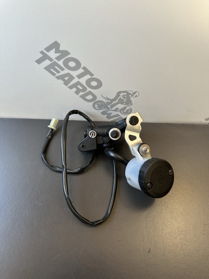 TRIUMPH SPEED TRIPLE 1050 FRONT BREMBO BRAKE MASTER CYLINDER  2011-2015 BREMBO