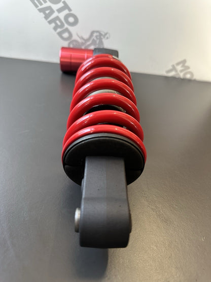 Triumph Speed Triple SHOCK ABSORBER REAR TRIUMPH SPEED TRIPLE 1050 2011 - 2015