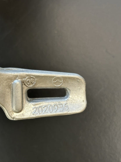 TRIUMPH SPEED TRIPLE 1050 FRONT RIGHT FOOTREST 2011-2015 Right Foot Assembly