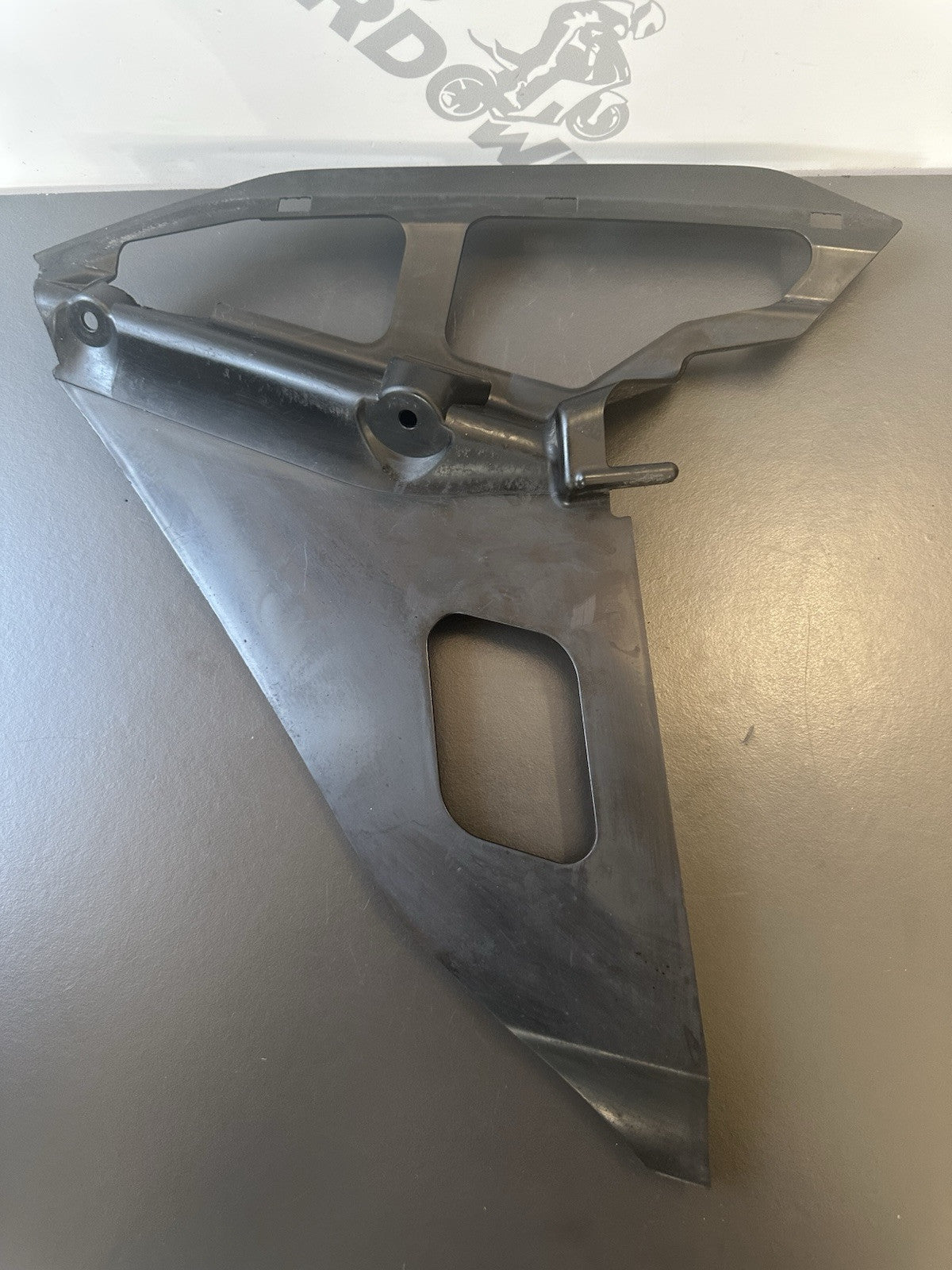 Suzuki GSXR1000 RIGHT Hand Side Inner Fairing Panel Trim 94461-47H00 Right Infil