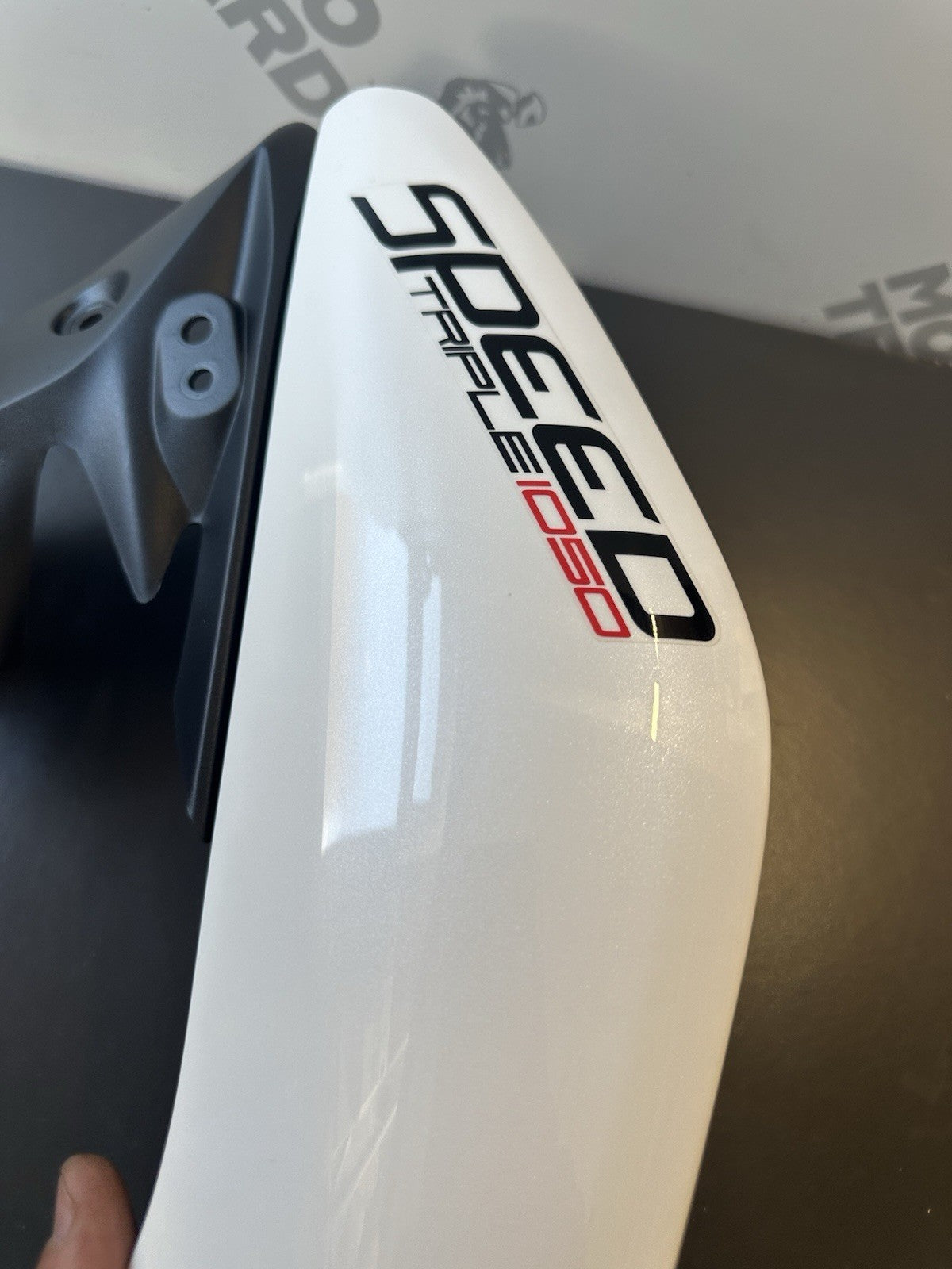 TRIUMPH SPEED TRIPLE 1050 LEFT SIDE LH RADIATOR COVER PANEL 2011-2015 OEM