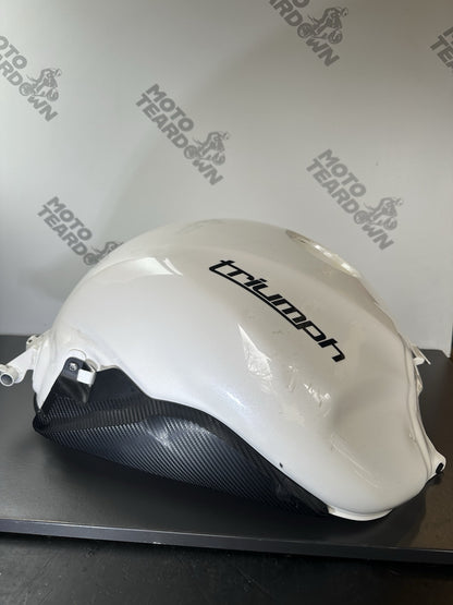 Triumph Speed Triple 1050 petrol Tank fuel tank 2011-2015 1050 Fuel Tank UKONLY