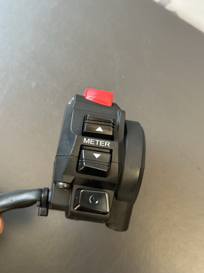 Suzuki GSXR 1000 Right Switchgear Controls 2009-2016 OEM GSXR Right Switch OEM