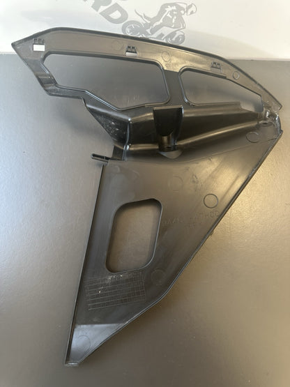 Suzuki GSXR1000 RIGHT Hand Side Inner Fairing Panel Trim 94461-47H00 Right Infil