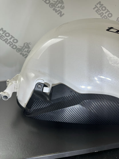 Triumph Speed Triple 1050 petrol Tank fuel tank 2011-2015 1050 Fuel Tank UKONLY
