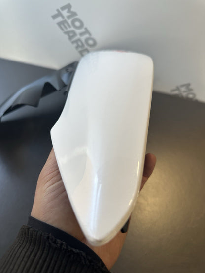 TRIUMPH SPEED TRIPLE 1050 LEFT SIDE LH RADIATOR COVER PANEL 2011-2015 OEM