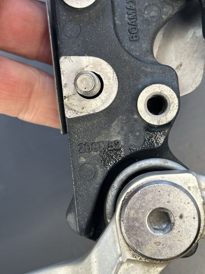 TRIUMPH SPEED TRIPLE 1050 FRONT RIGHT FOOTREST 2011-2015 Right Foot Assembly