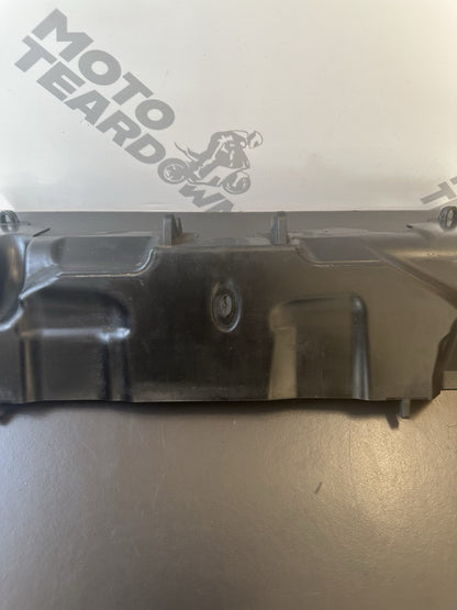 Suzuki GSXR 1000 2010 Engine Splash Guard Heat Shield 2009-2016 17771-47HO OEM