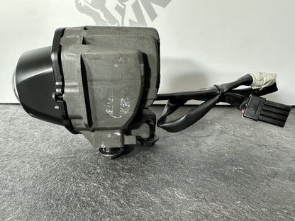 Yamaha R125 R 125 2024 Front Light Main Beam Headlight 6890 Miles 2023-2025 OEM