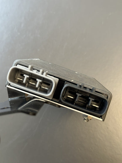 TRIUMPH SPEED TRIPLE 1050 Regulator Recitfier 2011 - 2015 1050 Regulator OEM