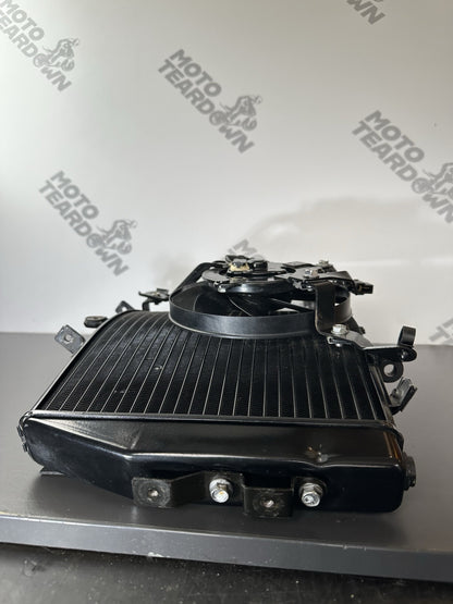 Triumph Speed Triple 1050 Radiator And Fan 2011-2015 Triumph Speed Triple 1050
