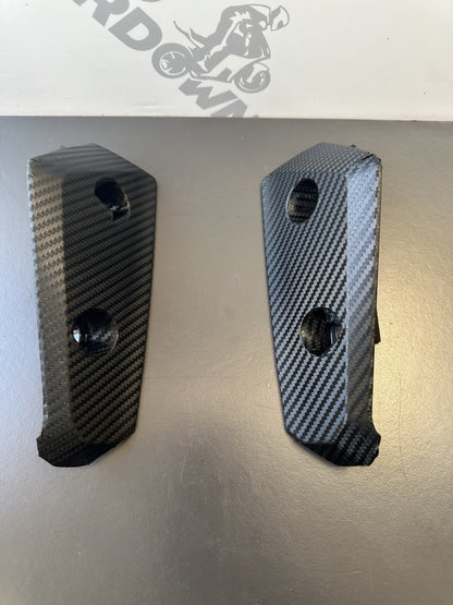 TRIUMPH SPEED TRIPLE 1050 FRONT MUDGUARD SIDE COVER LEFT RIGHT 2306525 2306524