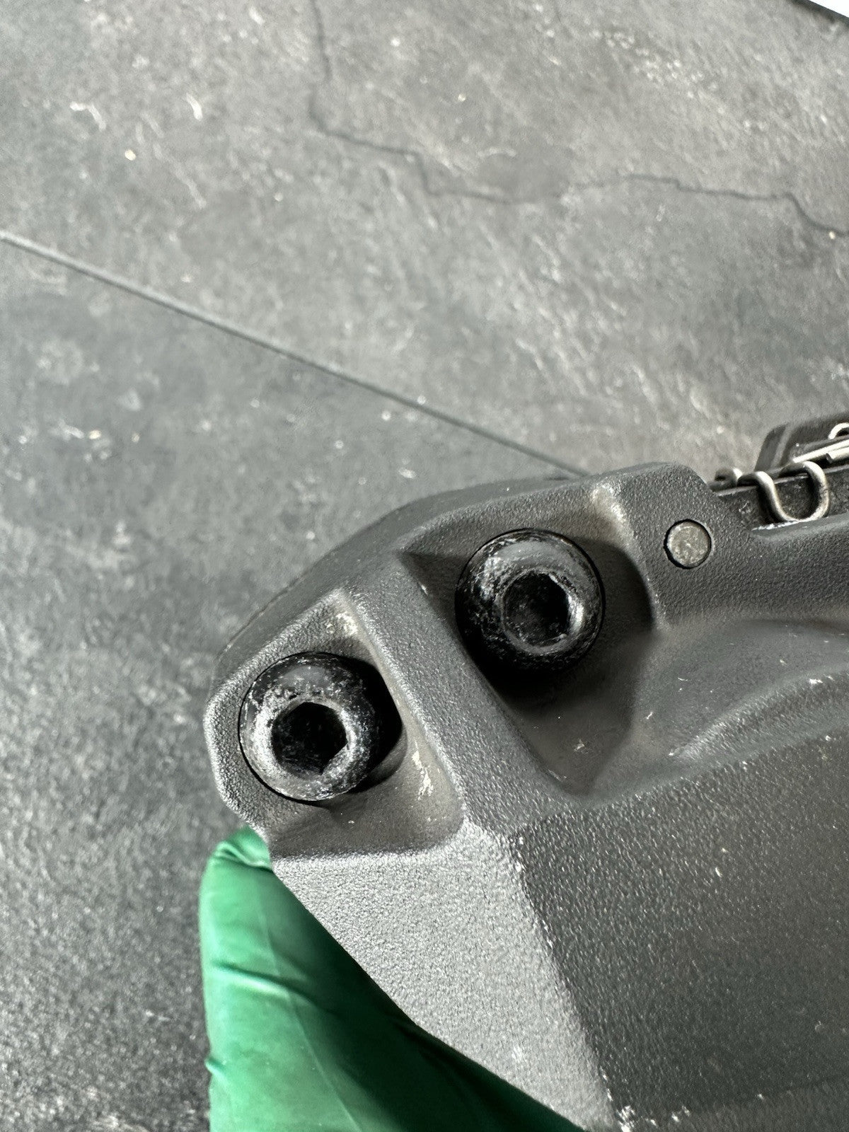 Yamaha R125 R 125 2024 Front Brake Caliper & Pads 6890 Miles 2023-2025 OEM