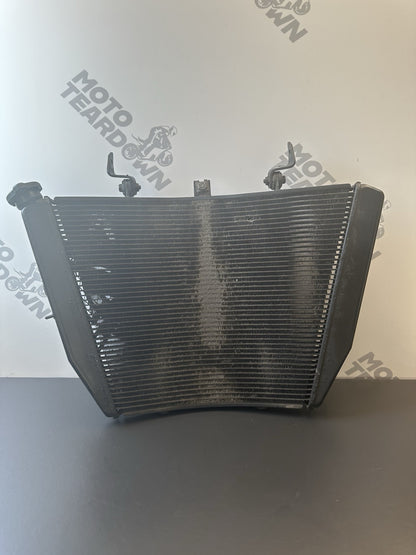 Suzuki GSXR 1000 Radiator Coolant Rad 2009-2016 OEM GSXR 1000 Radiator And Fan