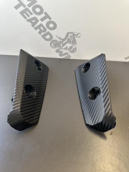 TRIUMPH SPEED TRIPLE 1050 FRONT MUDGUARD SIDE COVER LEFT RIGHT 2306525 2306524