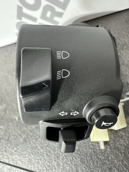 Yamaha R125 R 125 2024 Left Switchgear Controls Switches 6890 Mile 2023-2025 OEM